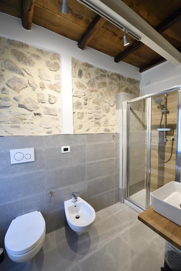 Le Benedettine Affittacamere Relais Фонді Екстер'єр фото